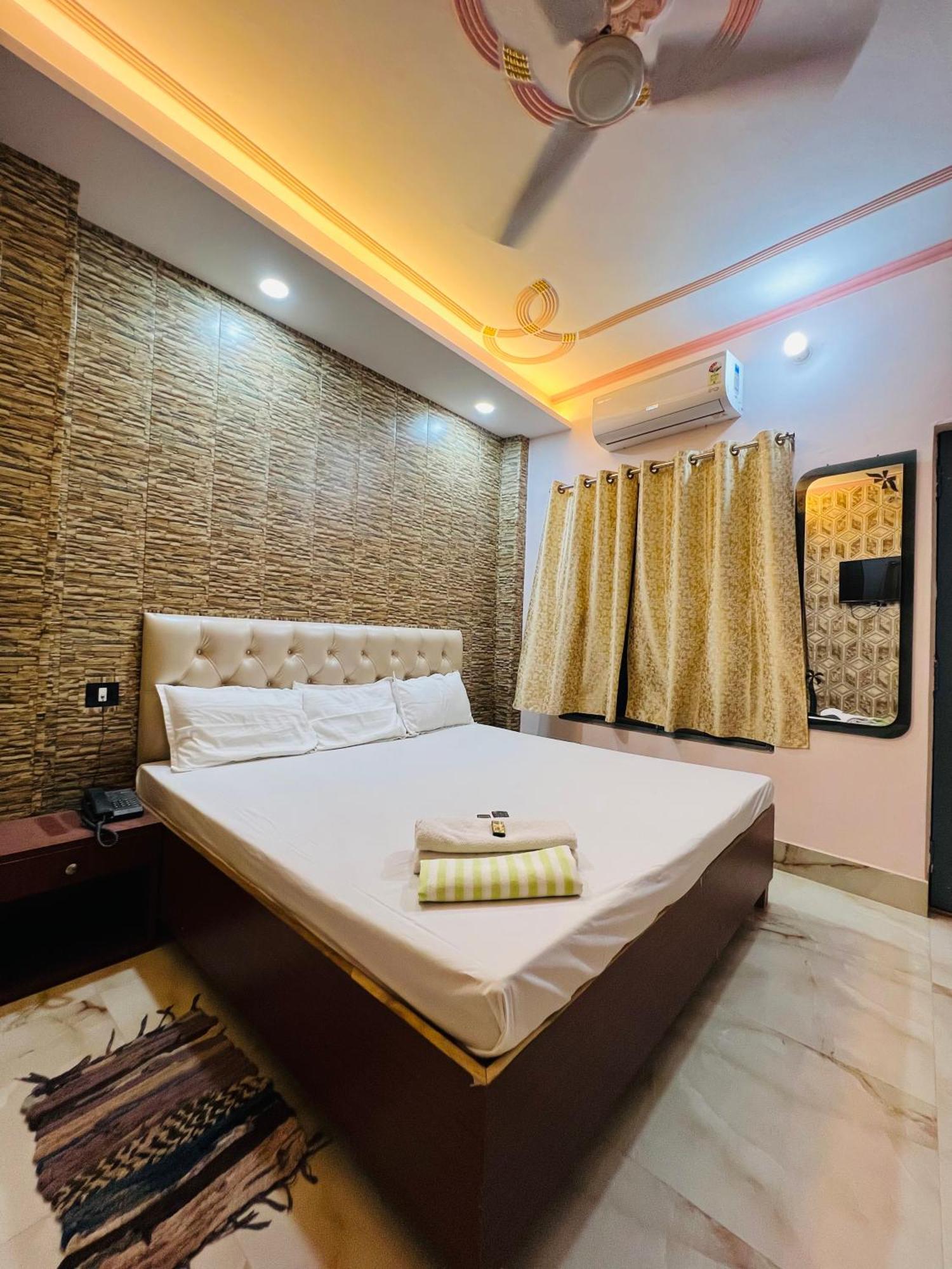 The Bella Guest house Varanasi